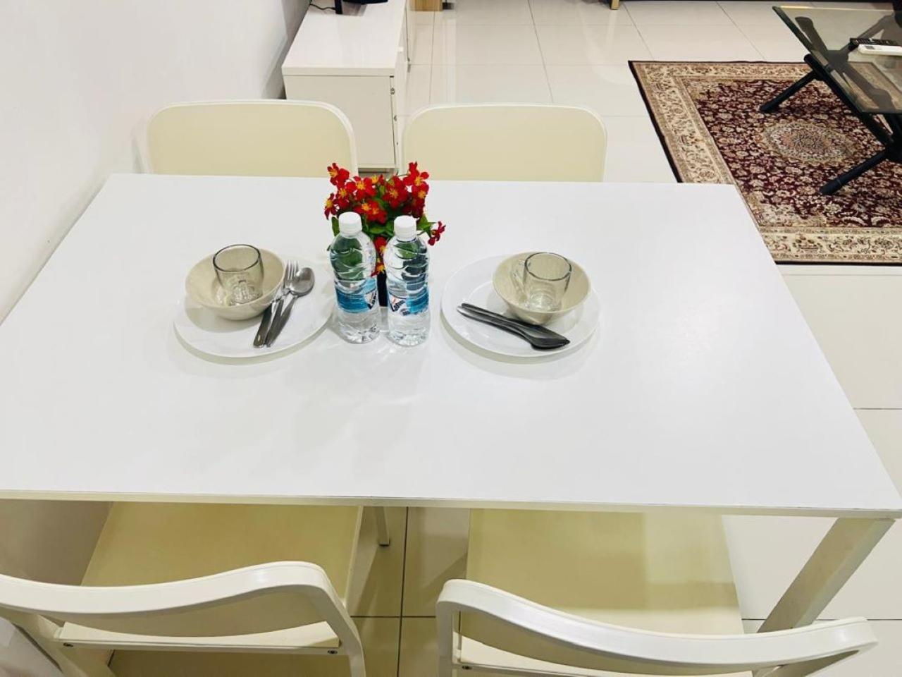 Mercu Summer Suites Kuala Lumpur Bukit Bintang By Classy Exteriör bild