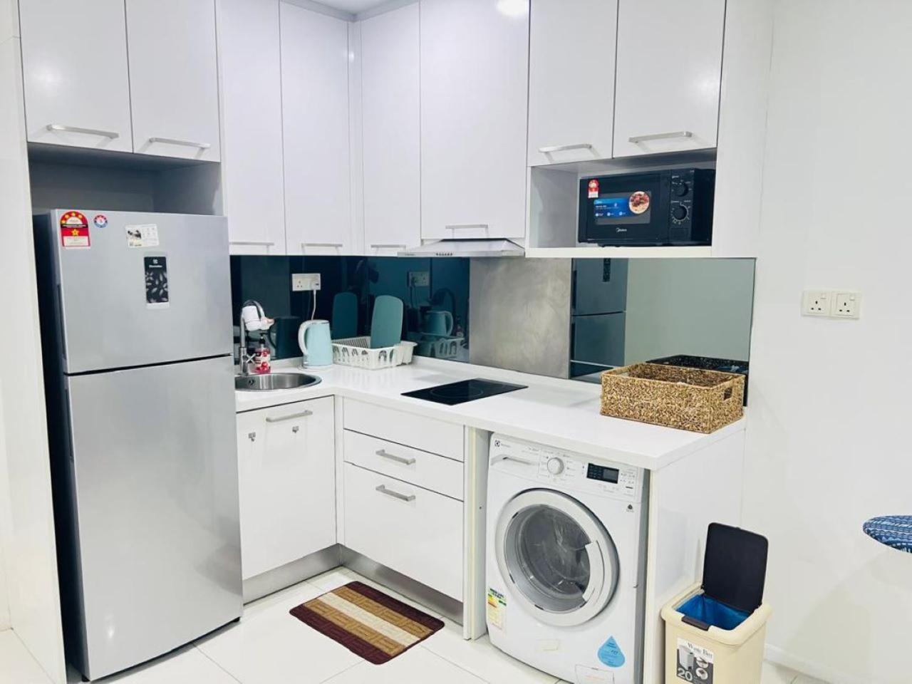 Mercu Summer Suites Kuala Lumpur Bukit Bintang By Classy Exteriör bild